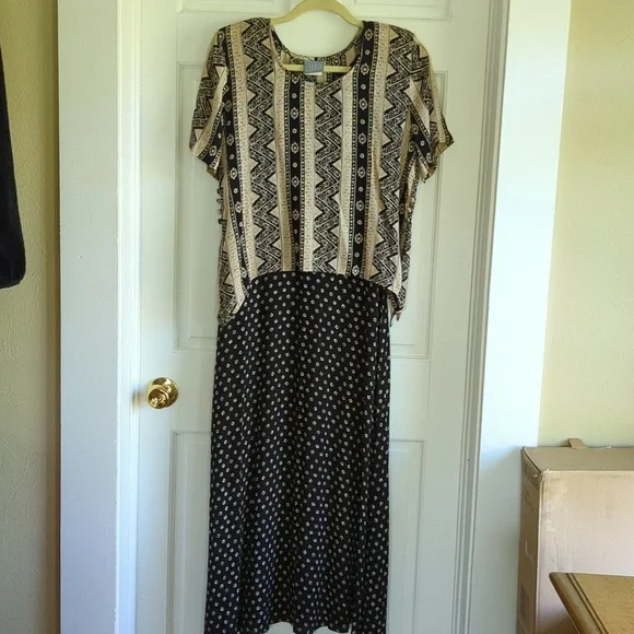 Rabbit Rabbit Rabbit Designs maxi dress - Picture 1 of 12